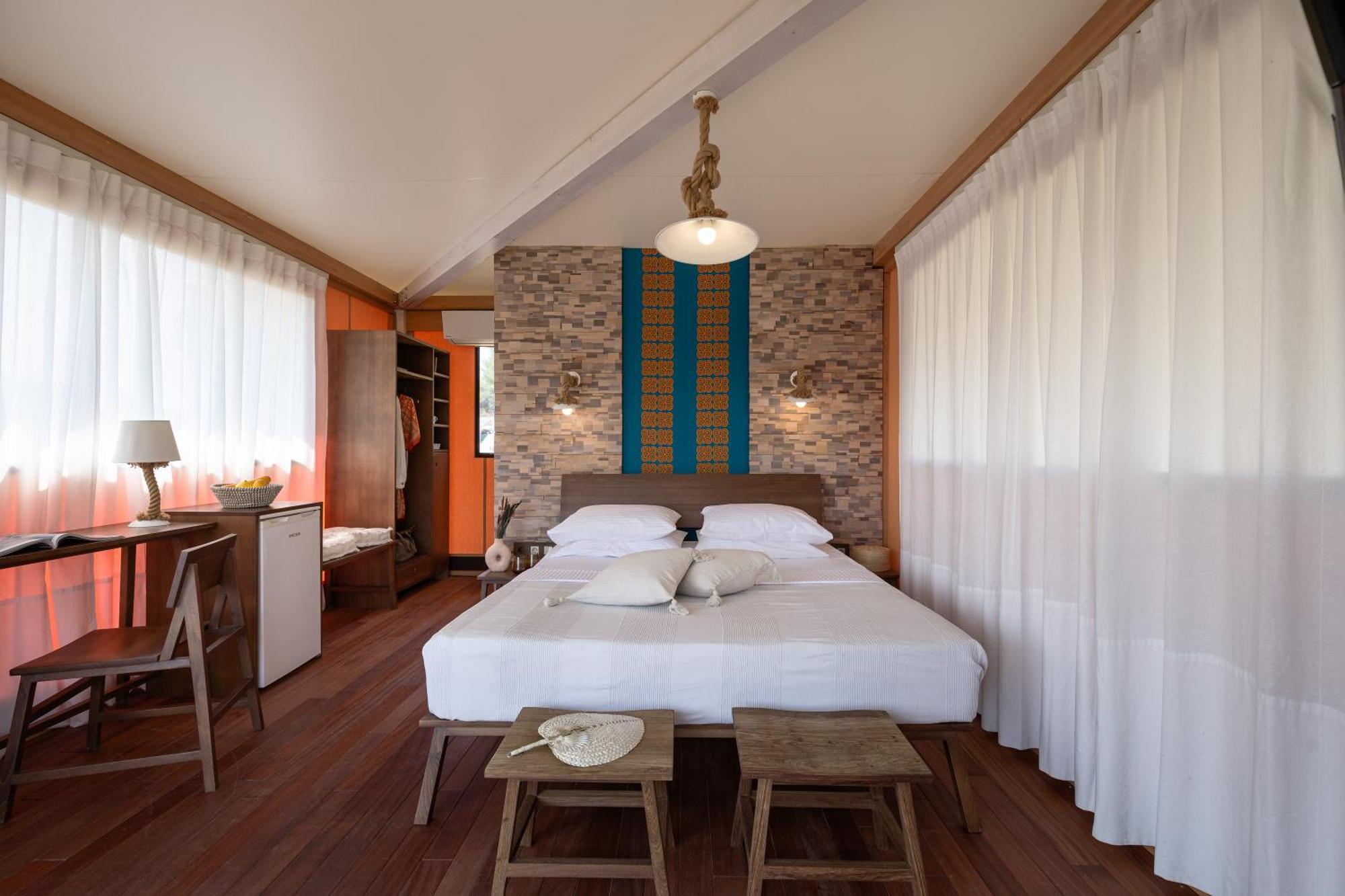 Ihousevillage Polychrono Zewnętrze zdjęcie